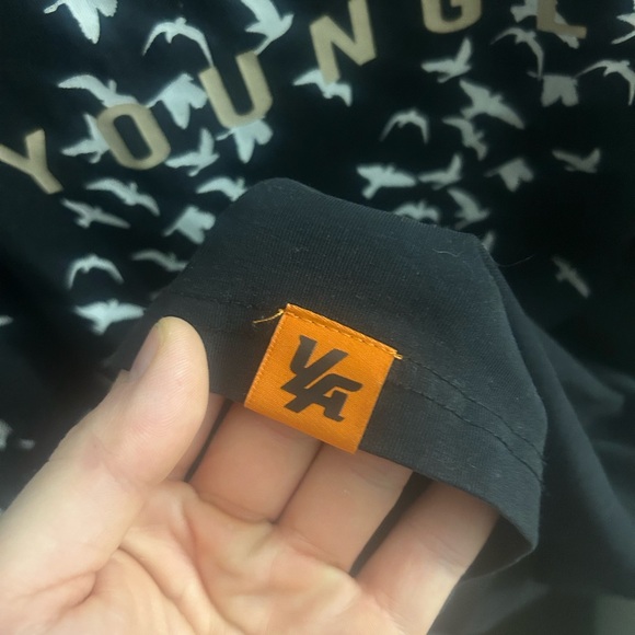⭐️YOUNGLA SHIRT⭐️ - Picture 4 of 5